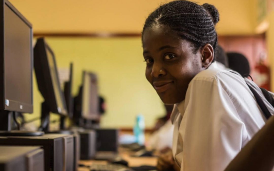 e’Learning educational platform as an alternative to conventional educational system
